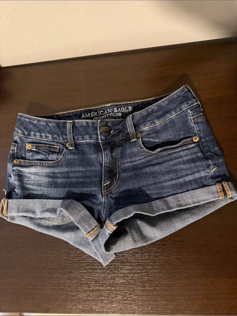 American Eagle Outfitters Blue Rolled-Hem Women's Denim Shortie
